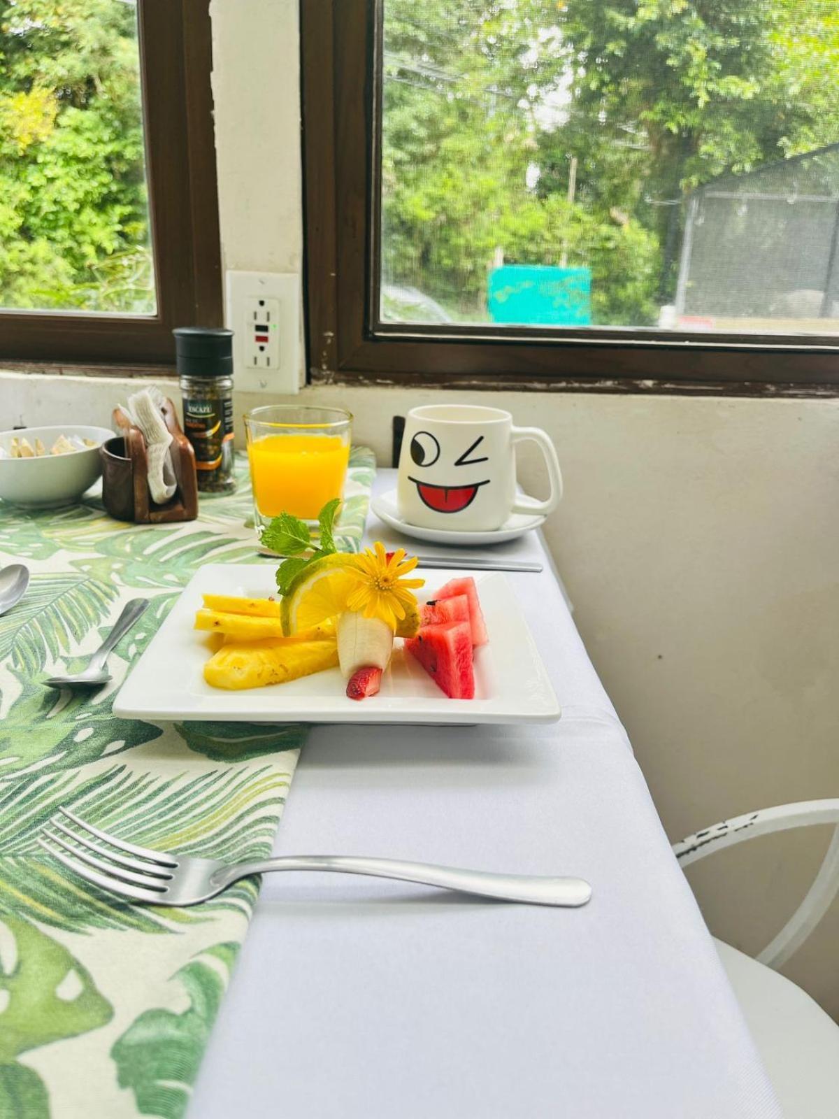 Freddy'S Place B&B Monteverde Exterior photo